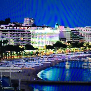 https://appartement-2-pieces-cannes-rue-hoche.fr-provencehotel.com